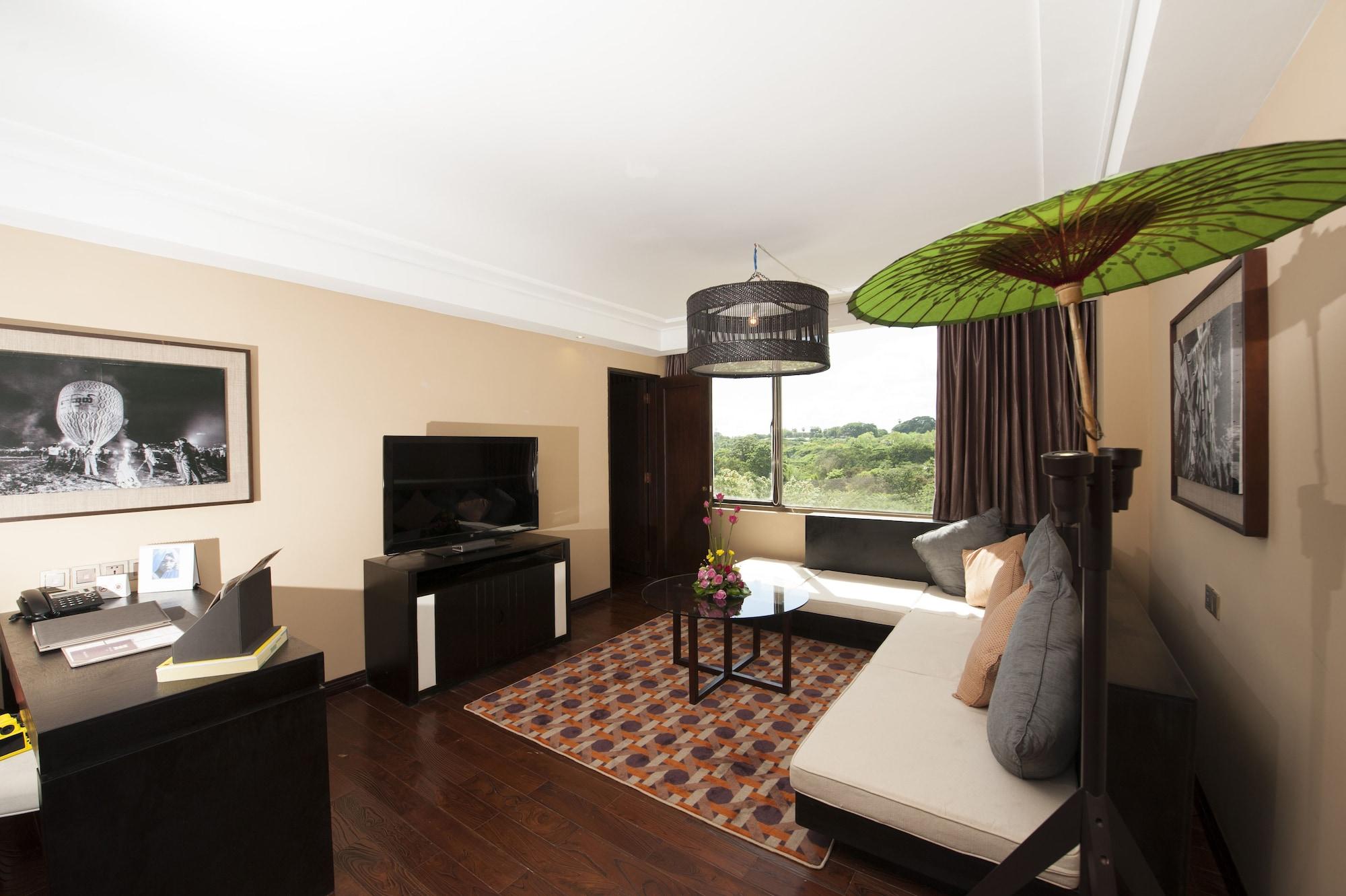 יאנגון Rose Garden Hotel מראה חיצוני תמונה