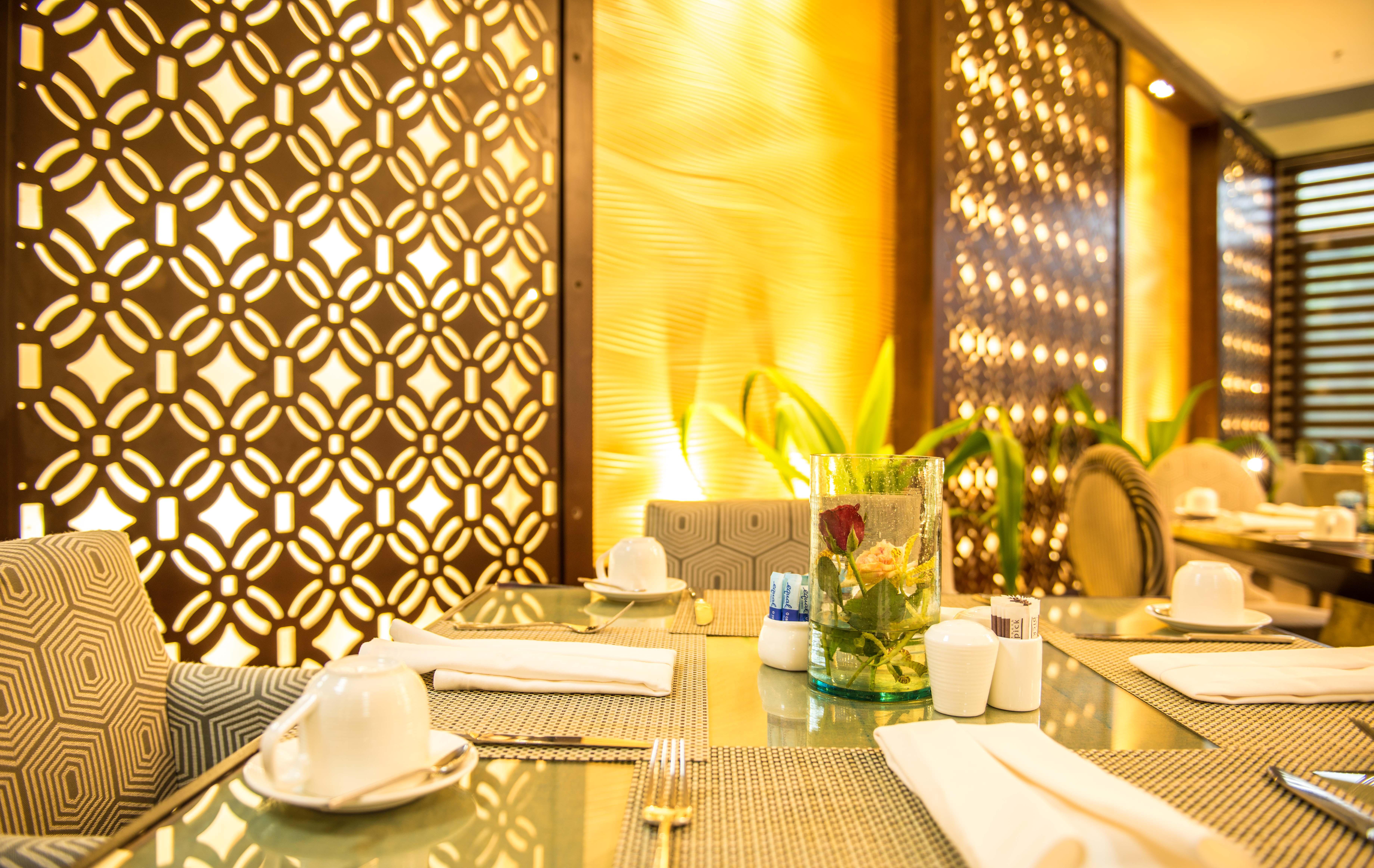 יאנגון Rose Garden Hotel מראה חיצוני תמונה