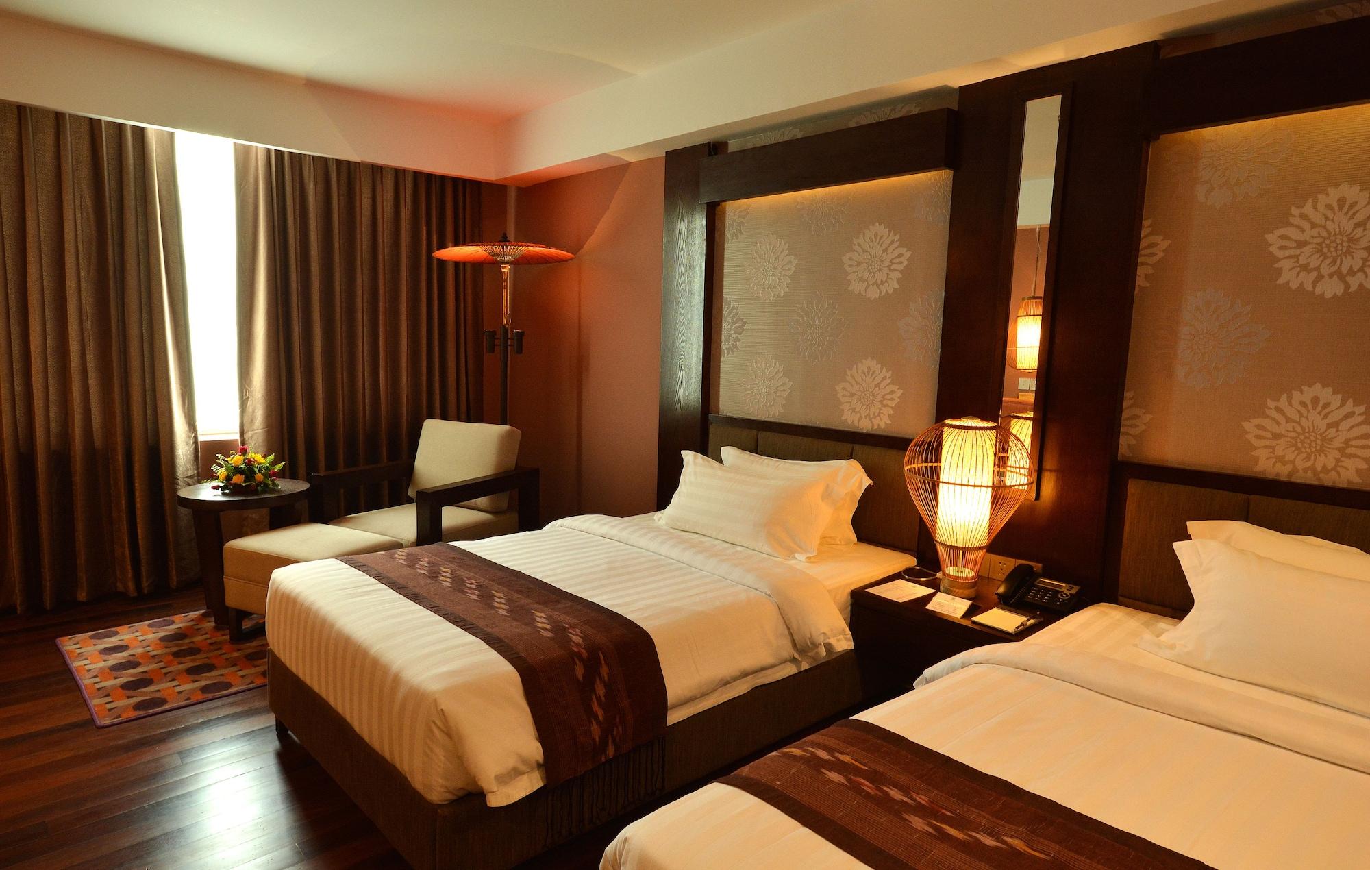 יאנגון Rose Garden Hotel מראה חיצוני תמונה
