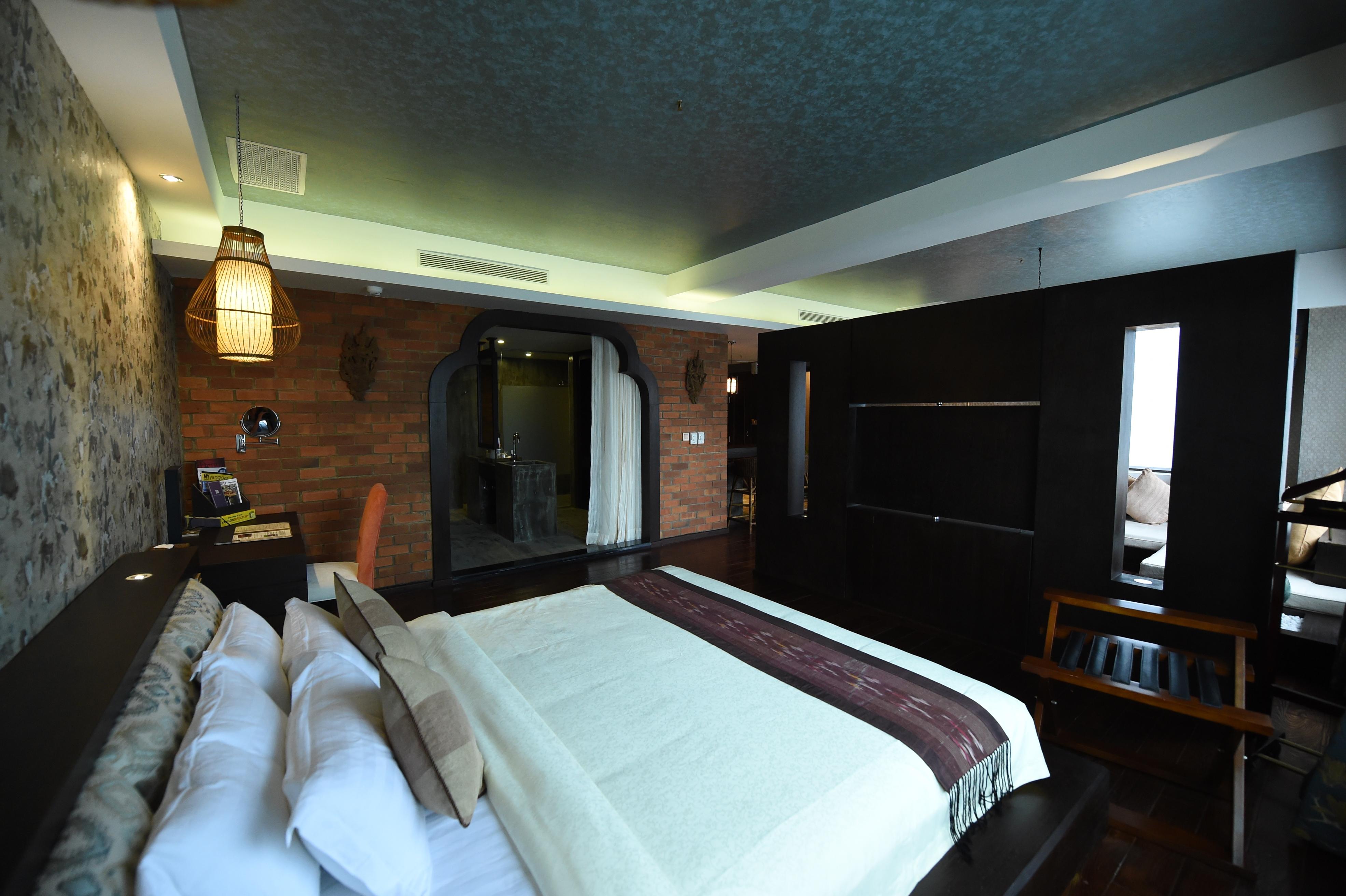 יאנגון Rose Garden Hotel מראה חיצוני תמונה