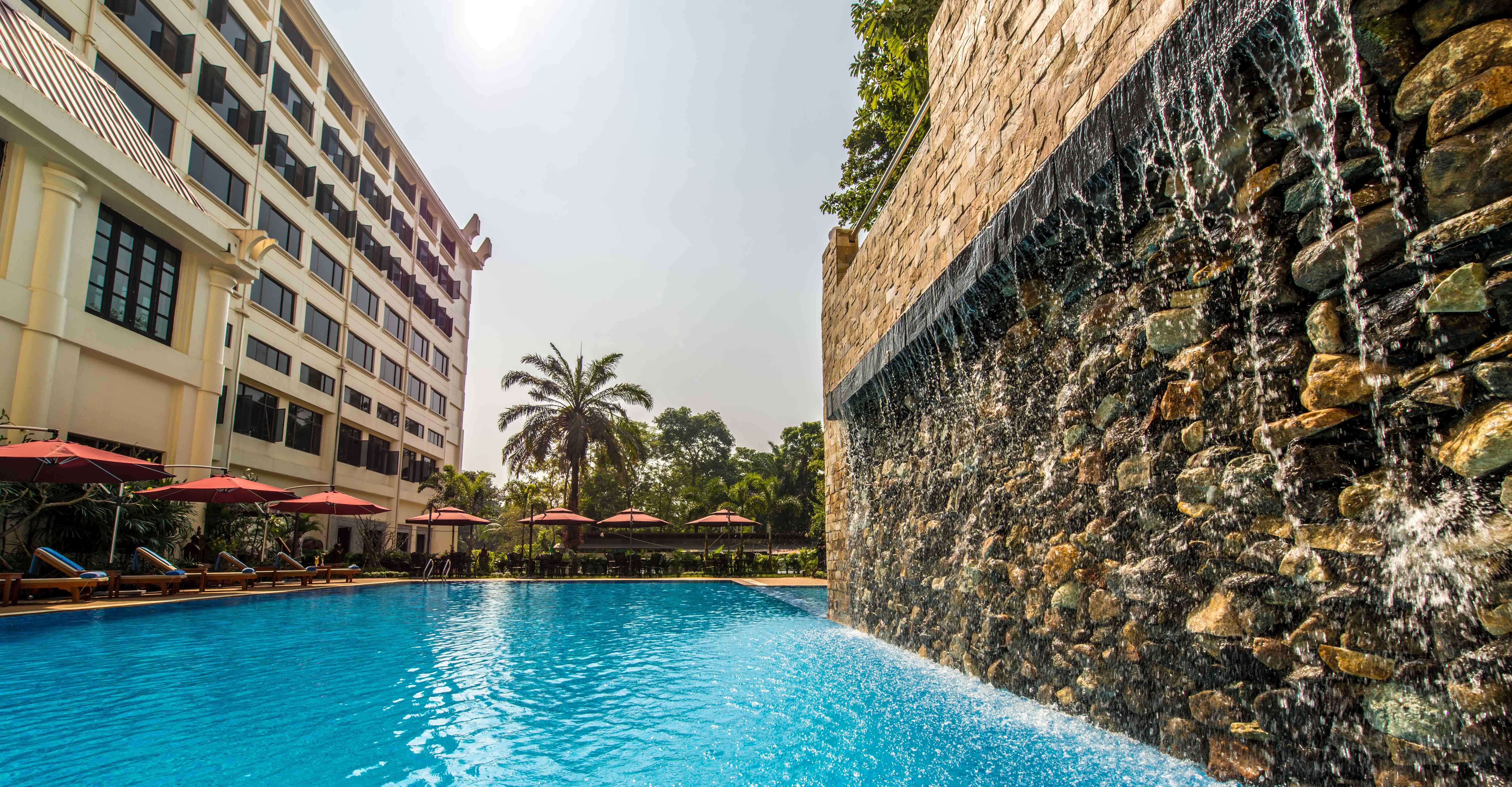 יאנגון Rose Garden Hotel מראה חיצוני תמונה