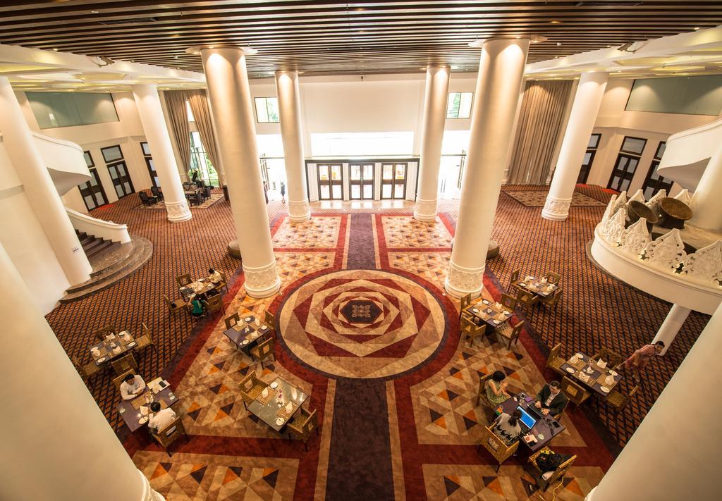 יאנגון Rose Garden Hotel מראה חיצוני תמונה
